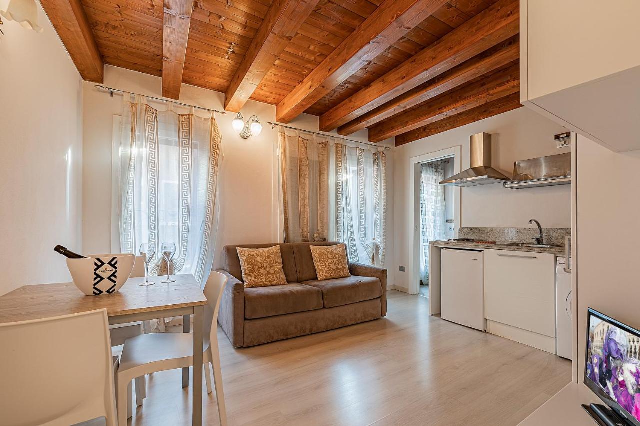 Piccola Venezia Apartments Chioggia Buitenkant foto